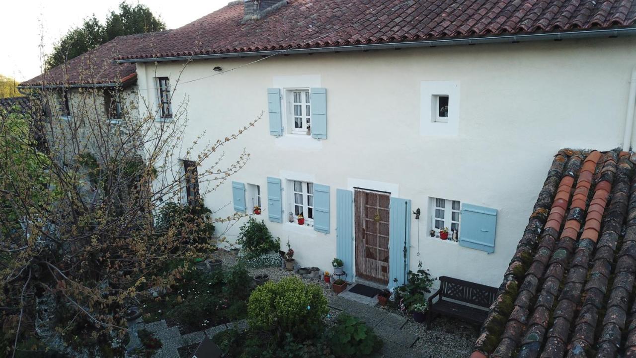 La Maison Des Fleurs Montembœuf 외부 사진
